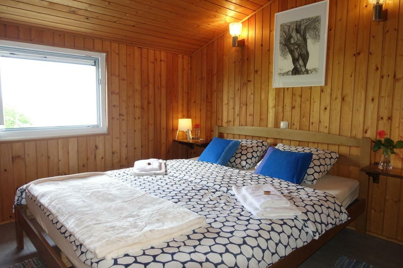 Apartman Joy Nin Extérieur photo